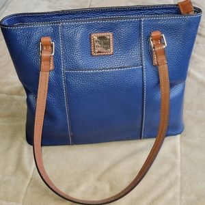 Dooney & Bourke Tote